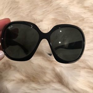 Oversized Ray Ban sunglasses